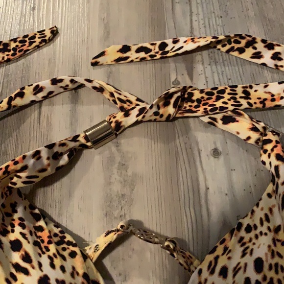Victoria’s Secret leopard bikini set size small - Picture 2 of 5